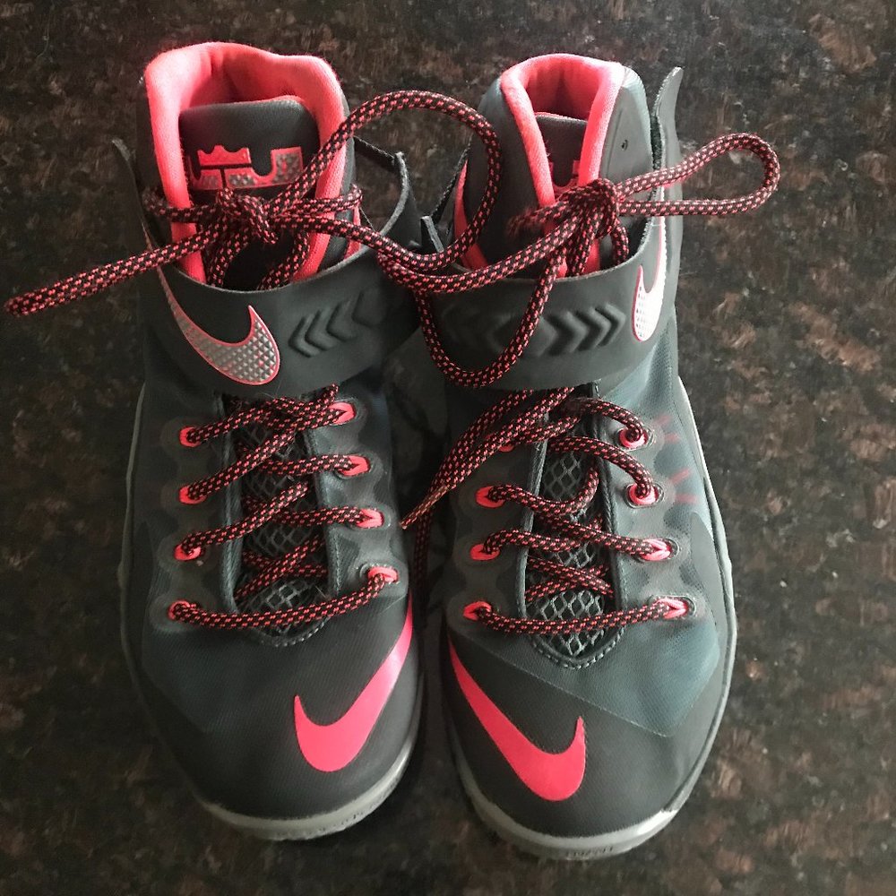 Women's Nike Basketball Shoes